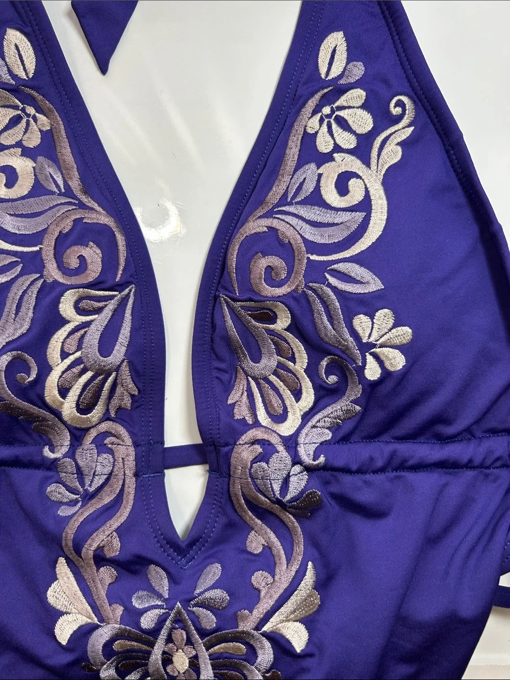Laundry By Shelli Segal gorgeous royal